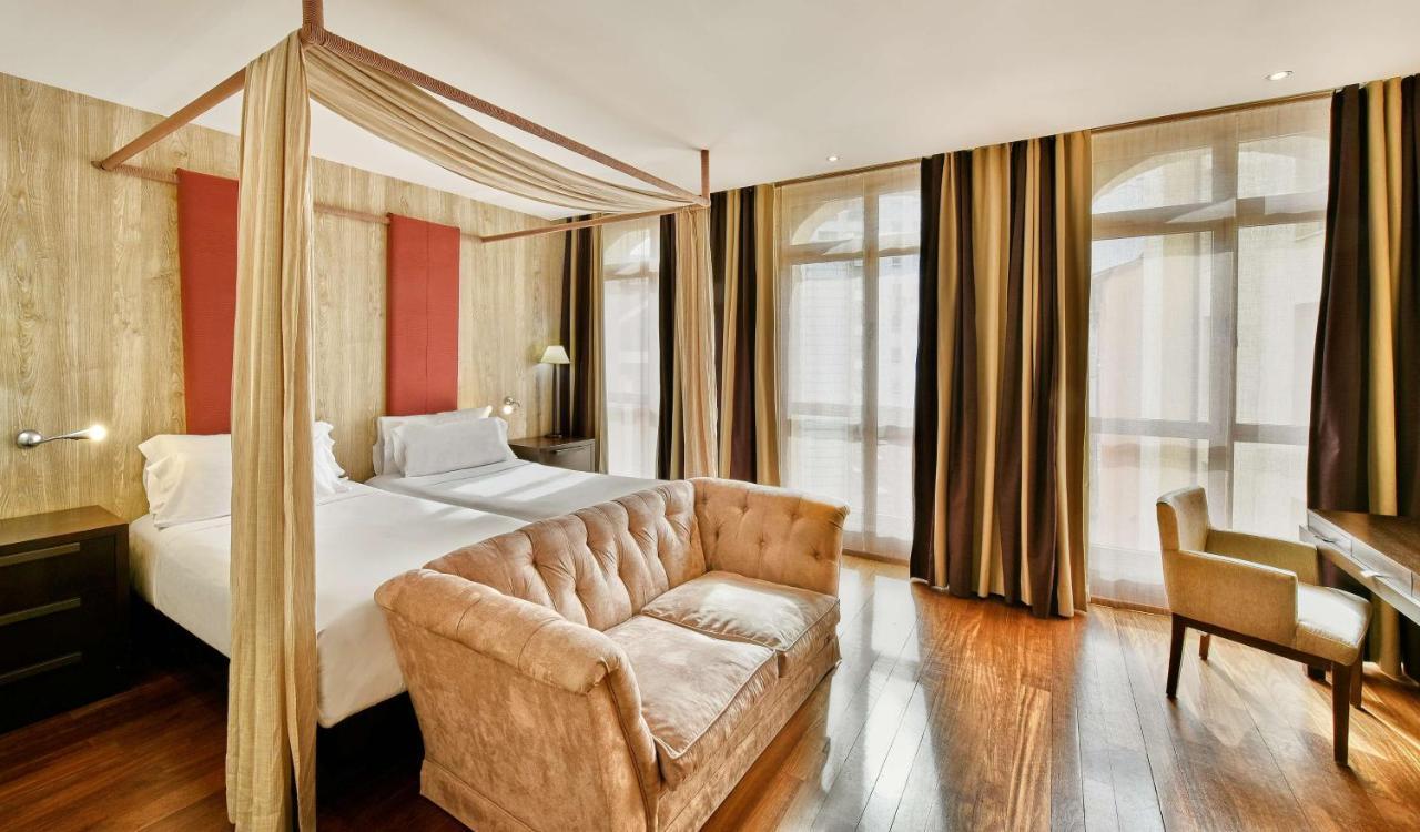 Nh Collection Palacio De Hotel 4*