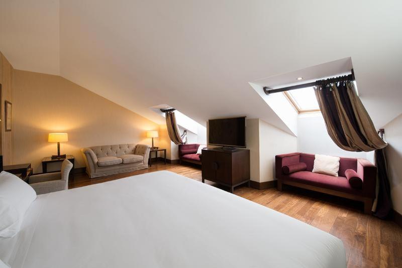 Nh Collection Palacio De Hotel 4*