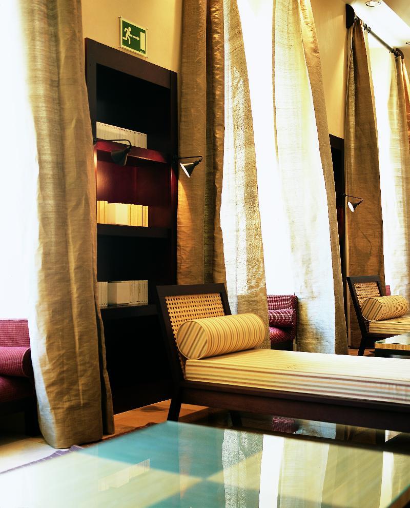 Hotel Nh Collection Palacio De 4*